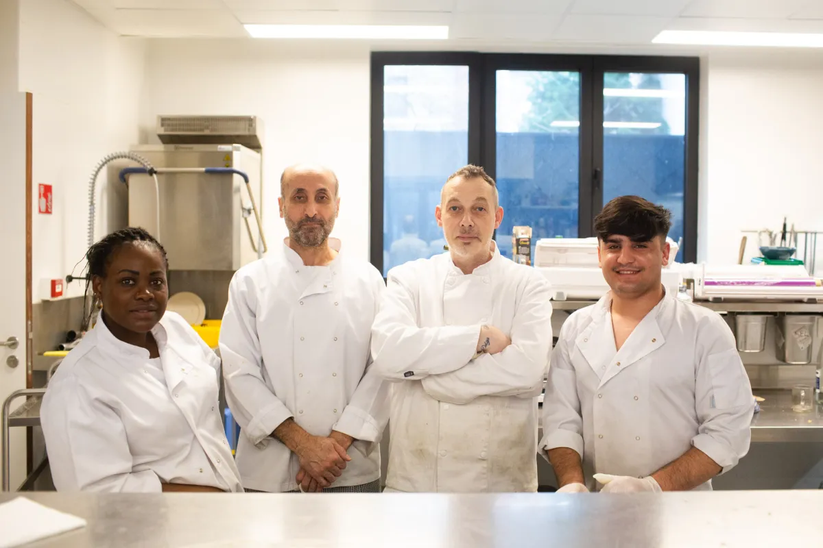 Het keukenteam van De Harmonie